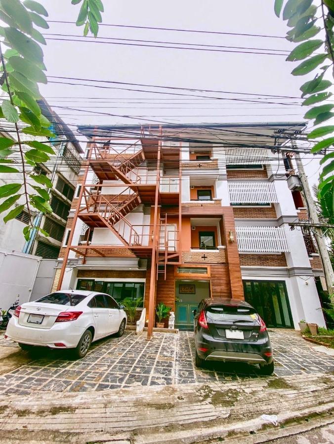 Tjr Boutique Hotel Chiang Mai Buitenkant foto