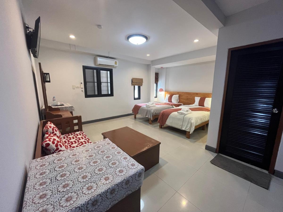 Tjr Boutique Hotel Chiang Mai Buitenkant foto